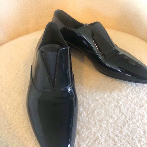 Womens Size 41 Prada Black Patent Leather Slip Ons Never Worn - Picture 1 of 5